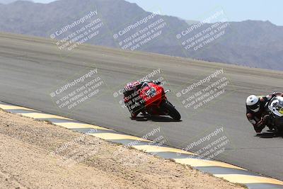 media/Apr-10-2022-SoCal Trackdays (Sun) [[f104b12566]]/Bowl (11am)/